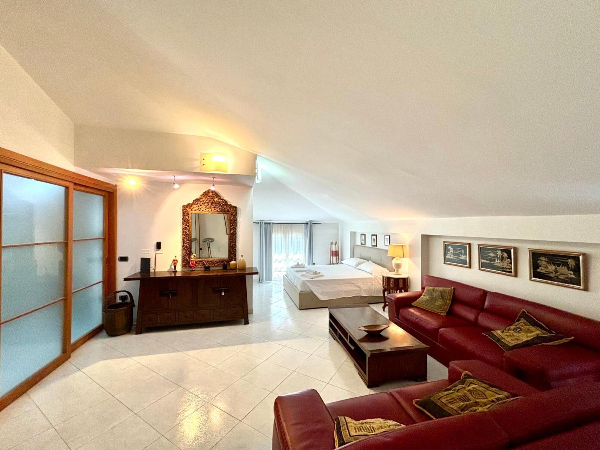 Longlife Isbingias Apartment Cagliari Bagian luar foto